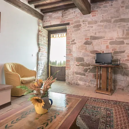 Borgo Bianchini بيت للعطل