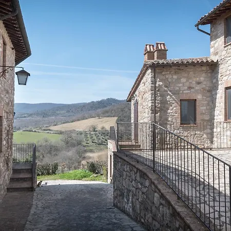 Borgo Bianchini Dom wakacyjny Todi