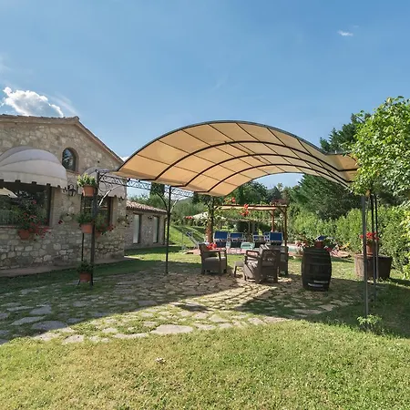 بيت للعطل Borgo Bianchini